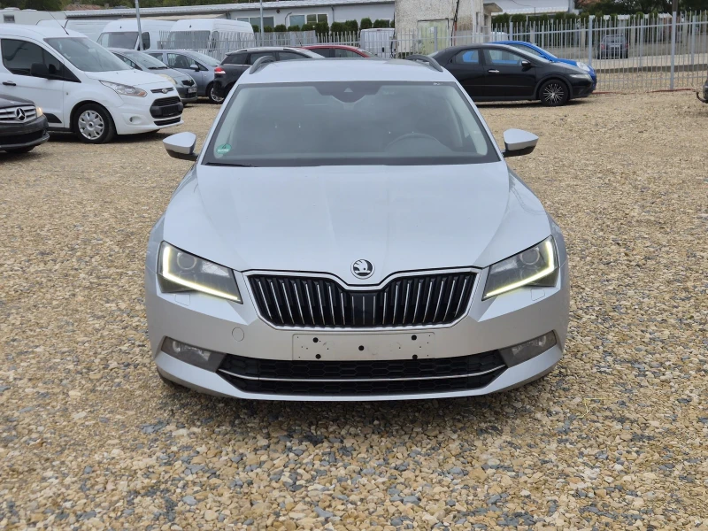 Skoda Superb 2.0TDI , снимка 3 - Автомобили и джипове - 51997454