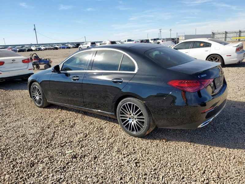 Mercedes-Benz C 300 360* DIGITAL* DISTRONIC* BURMESTER* , снимка 2 - Автомобили и джипове - 52616751