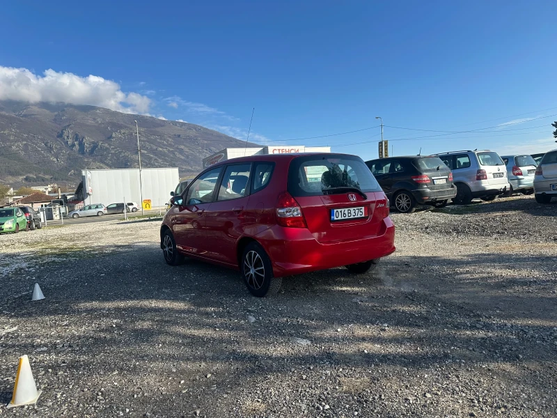 Honda Jazz 1.4/Facelift/Gaz/Novi Gumi-Perfect , снимка 5 - Автомобили и джипове - 52868151