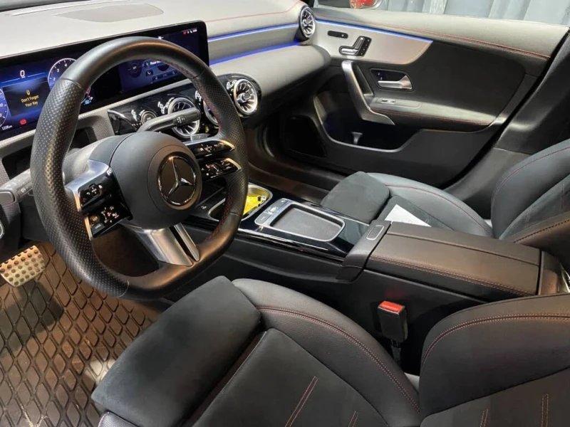 Mercedes-Benz CLA 4MATIC* АвтоКредит* (ЦЕНА ДО БГ), снимка 10 - Автомобили и джипове - 53155505