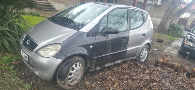 Mercedes-Benz A 160 1.6i, снимка 3 - Автомобили и джипове - 53481993
