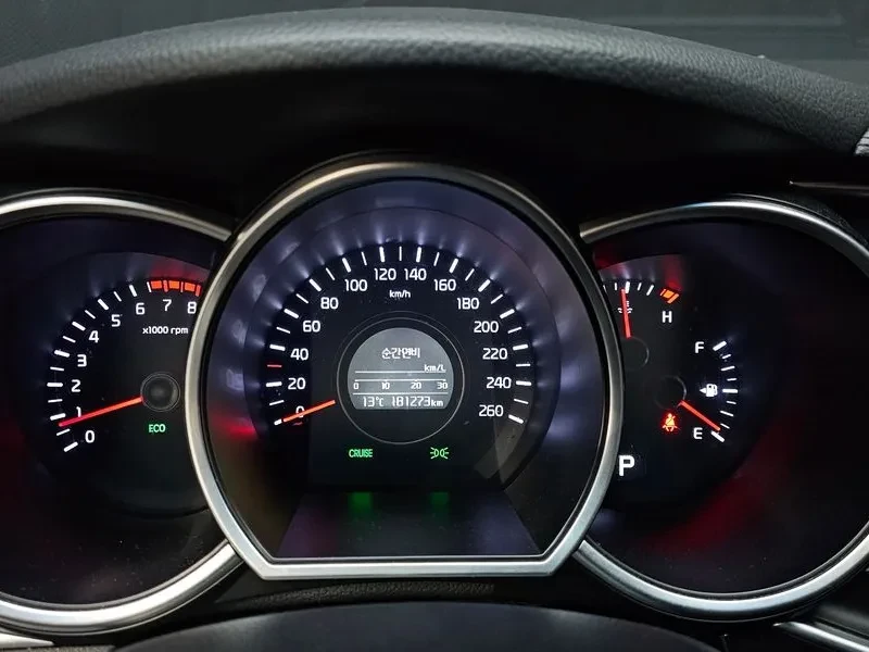 Kia K5 2.0, снимка 8 - Автомобили и джипове - 54261717