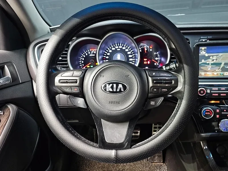 Kia K5 2.0, снимка 14 - Автомобили и джипове - 54261717
