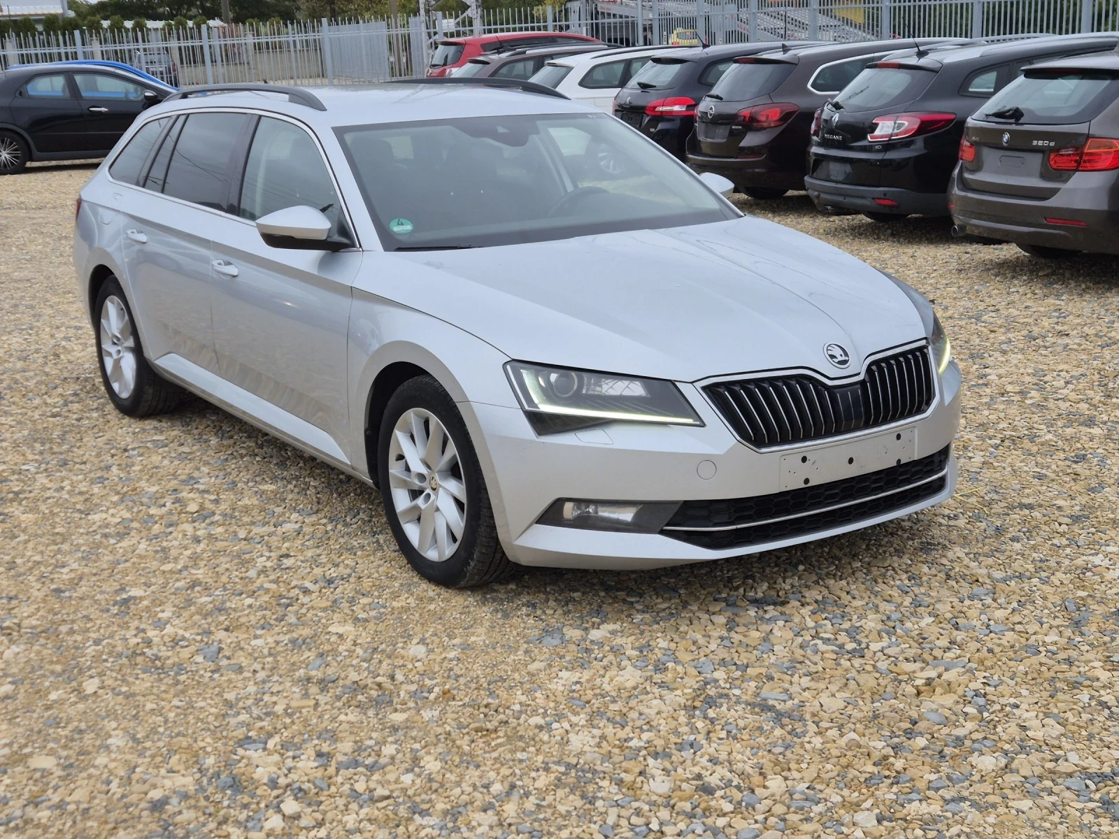 Skoda Superb 2.0TDI , снимка 1