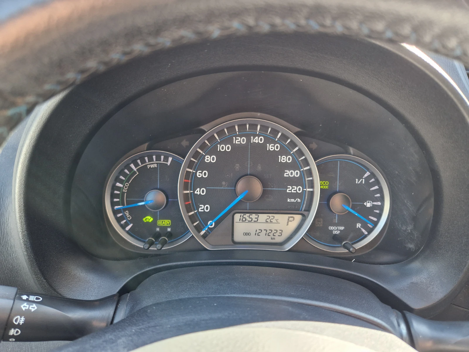 Toyota Yaris 1.5   HYBRID | Mobile.bg — изображение 14