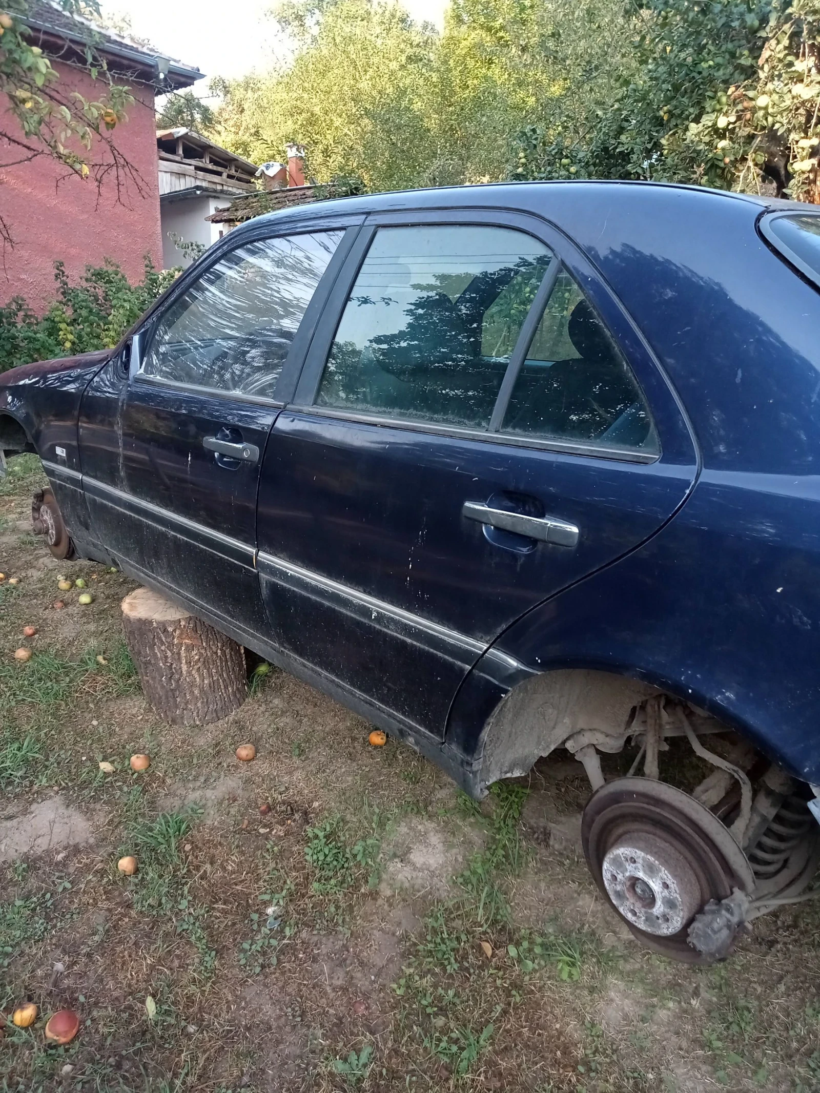 Mercedes-Benz C 200  - изображение 3