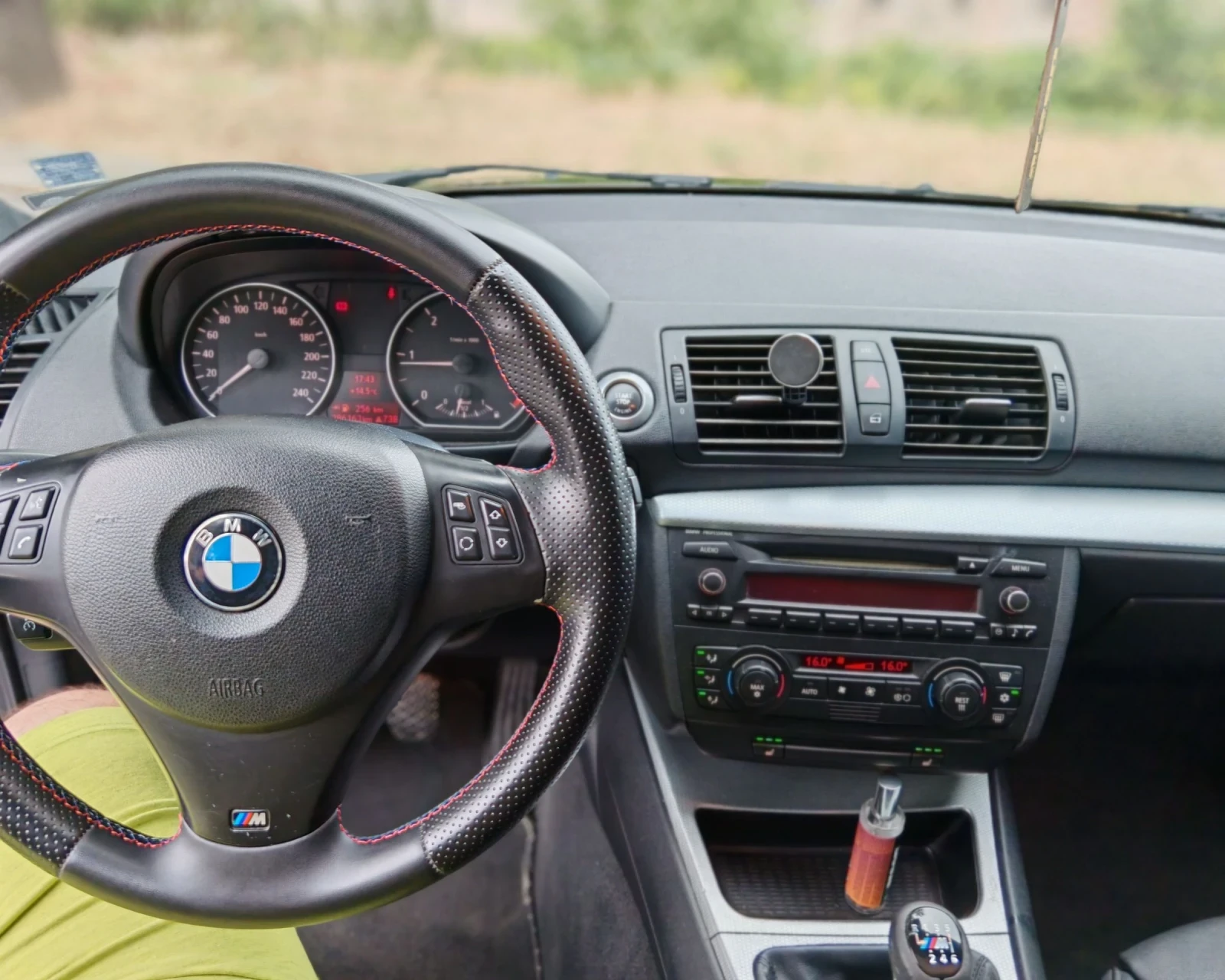 BMW 118 D | Mobile.bg   12