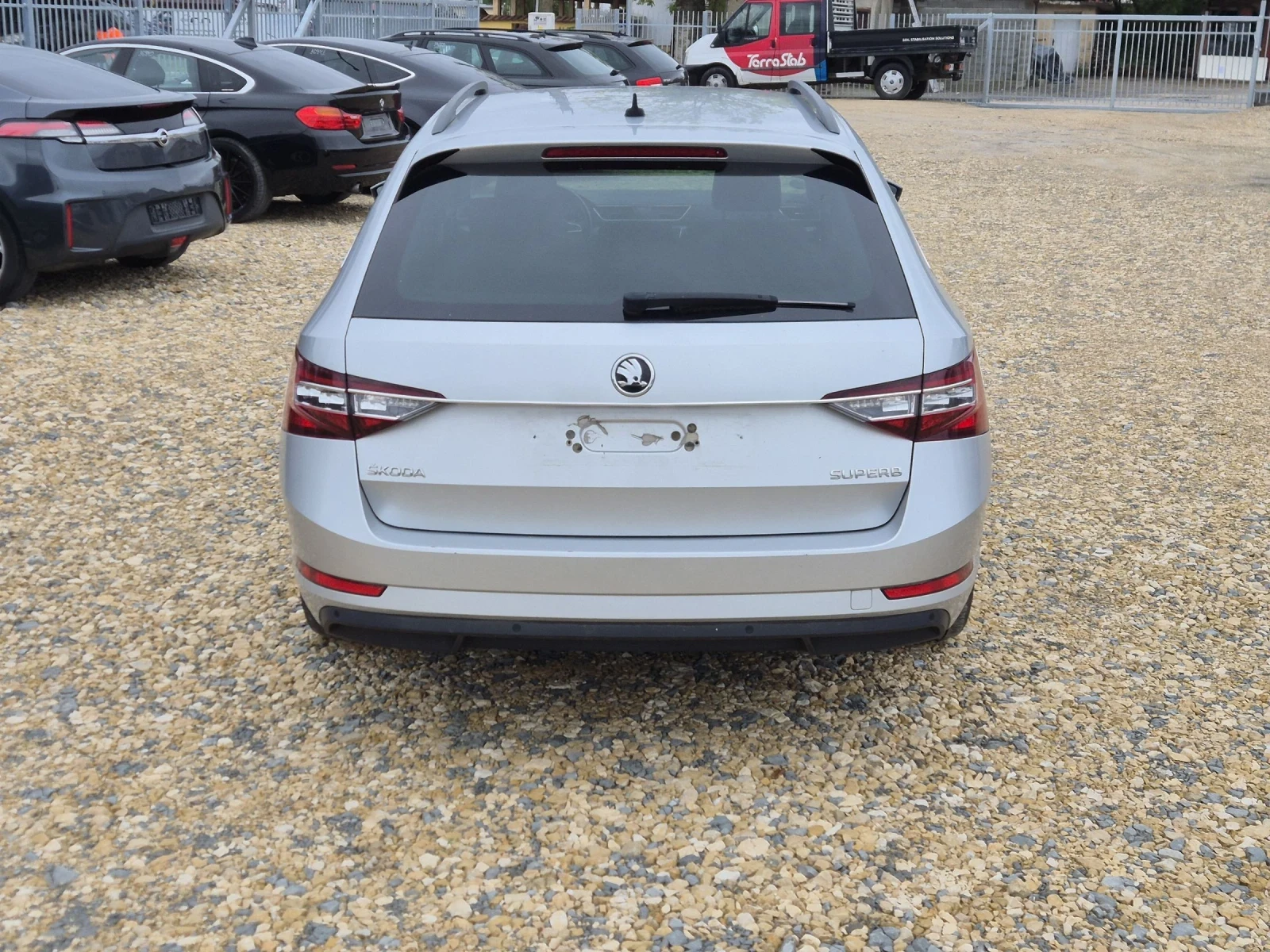 Skoda Superb 2.0TDI  - изображение 5