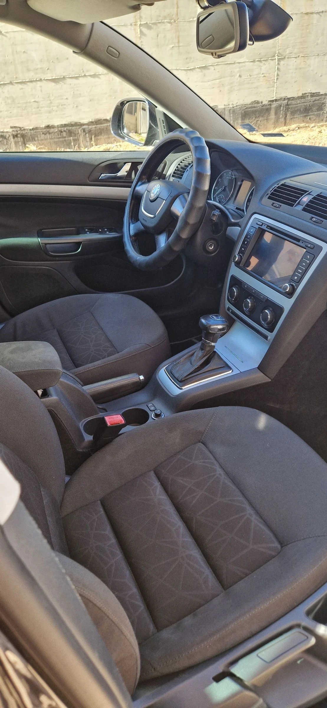 Skoda Octavia  + 8  | Mobile.bg   9