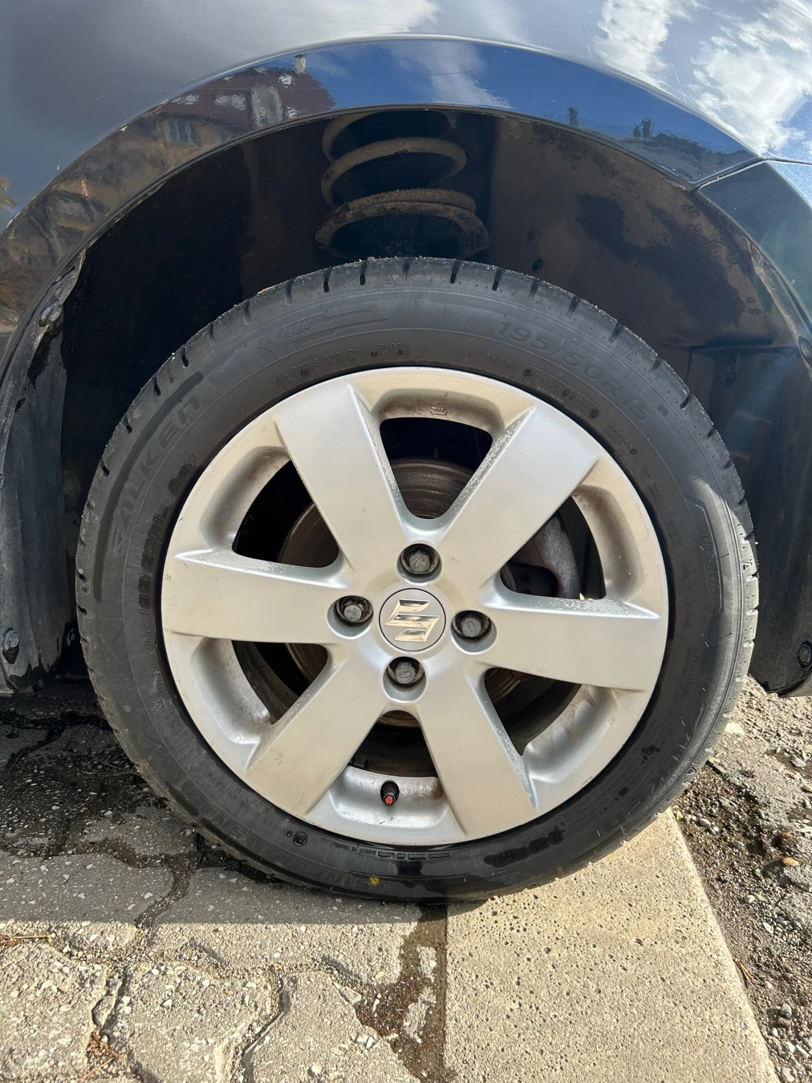 Suzuki Swift  - изображение 5