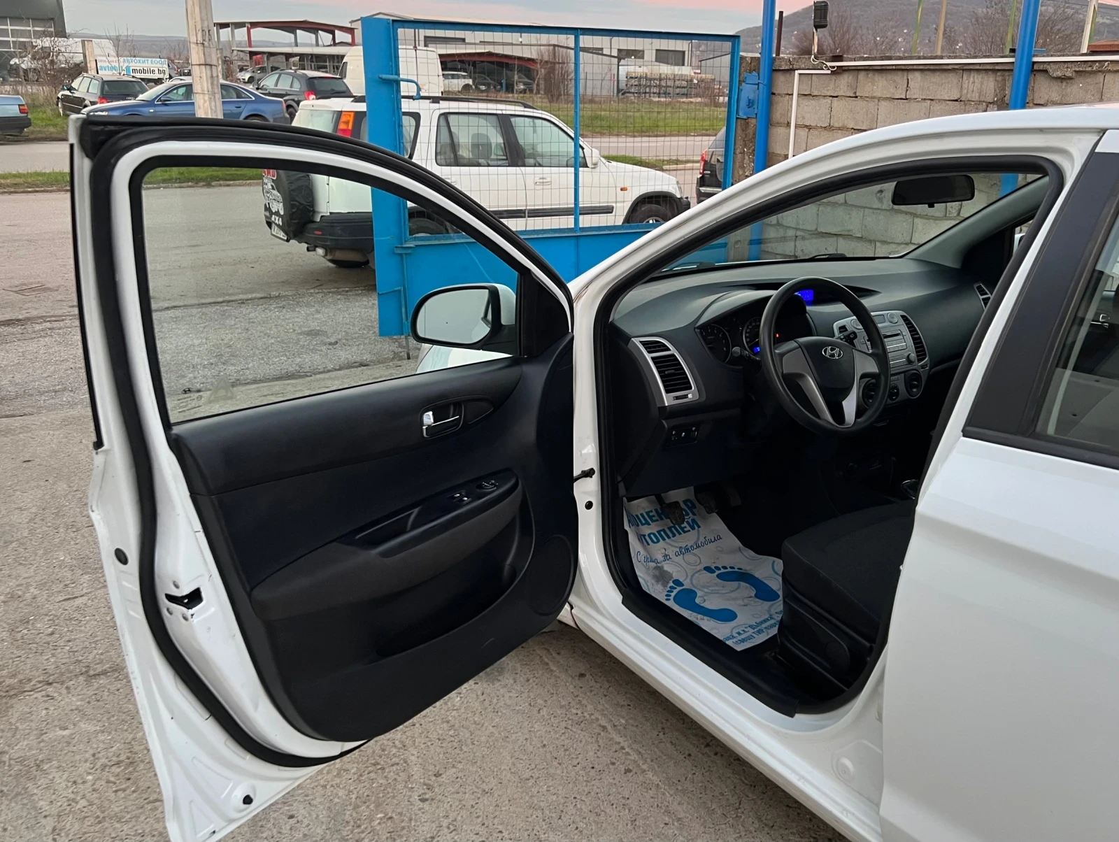 Hyundai I20 1.2i* РЕАЛНИ КМ.* TOP*  - изображение 7