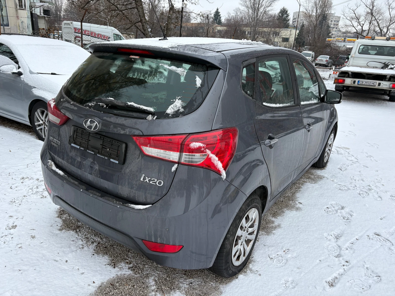 Hyundai Ix20 1.6 автоматик/GPL - изображение 4