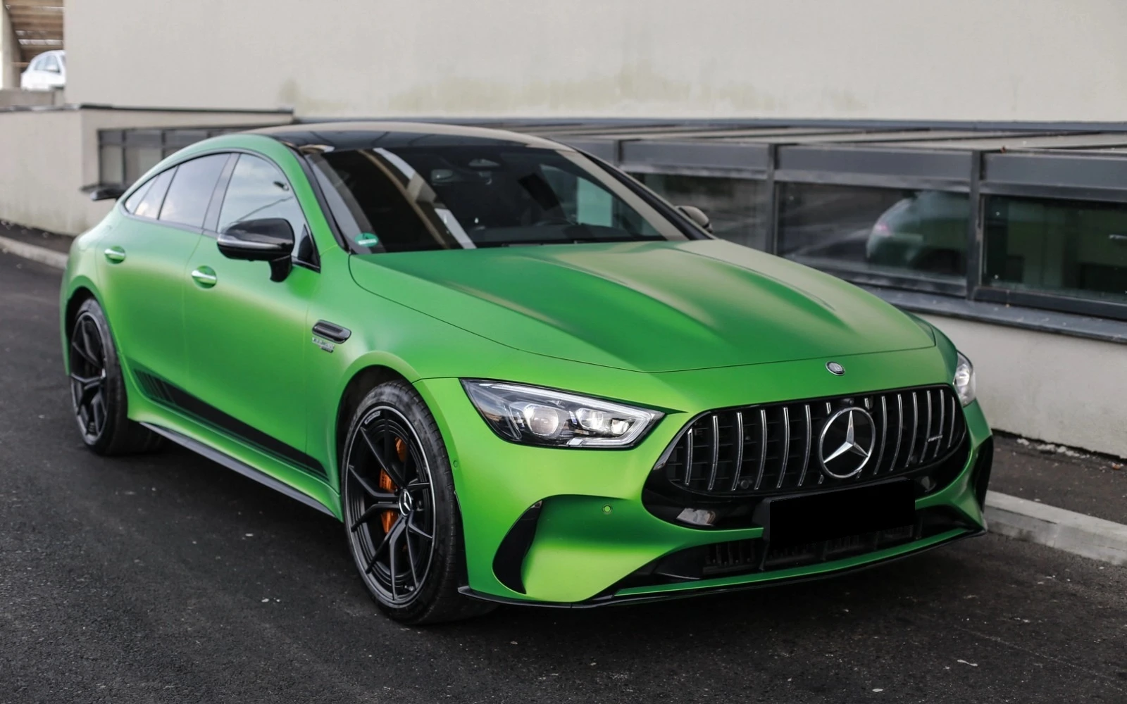 Mercedes-Benz AMG GT 4-door Coupe 63 S E Performance - изображение 4