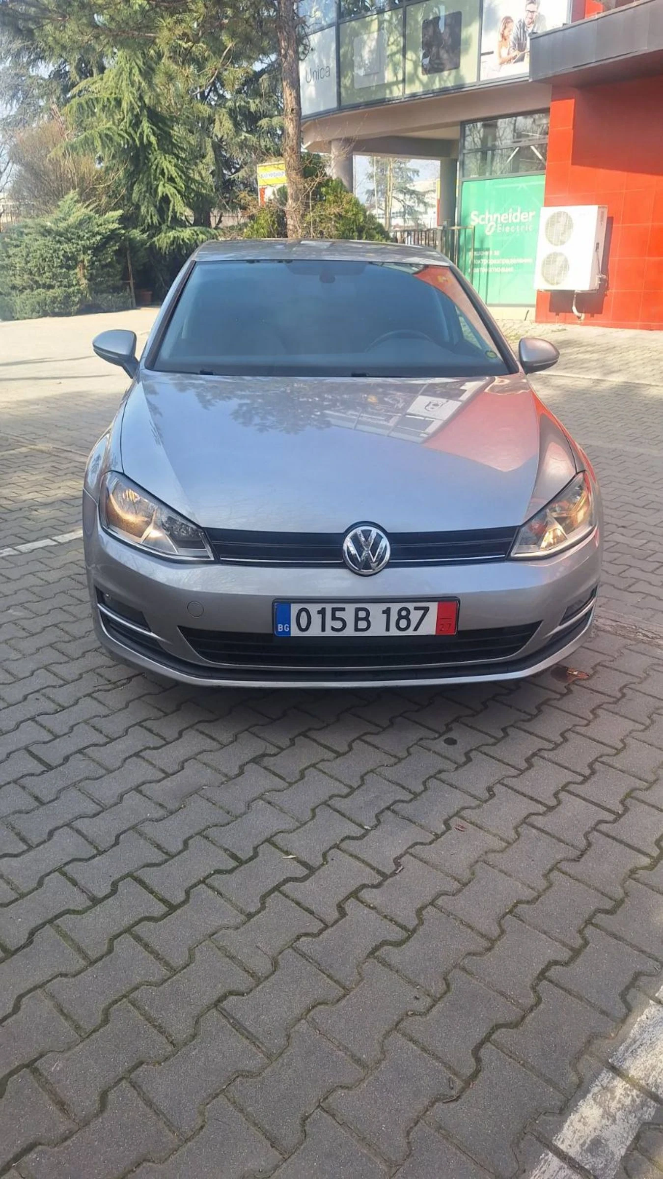 VW Golf 1.6TDI automat 2013, снимка 9 - Автомобили и джипове - 53823410