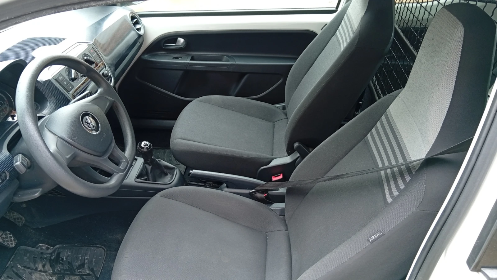 VW Up N1, снимка 10 - Автомобили и джипове - 54089950