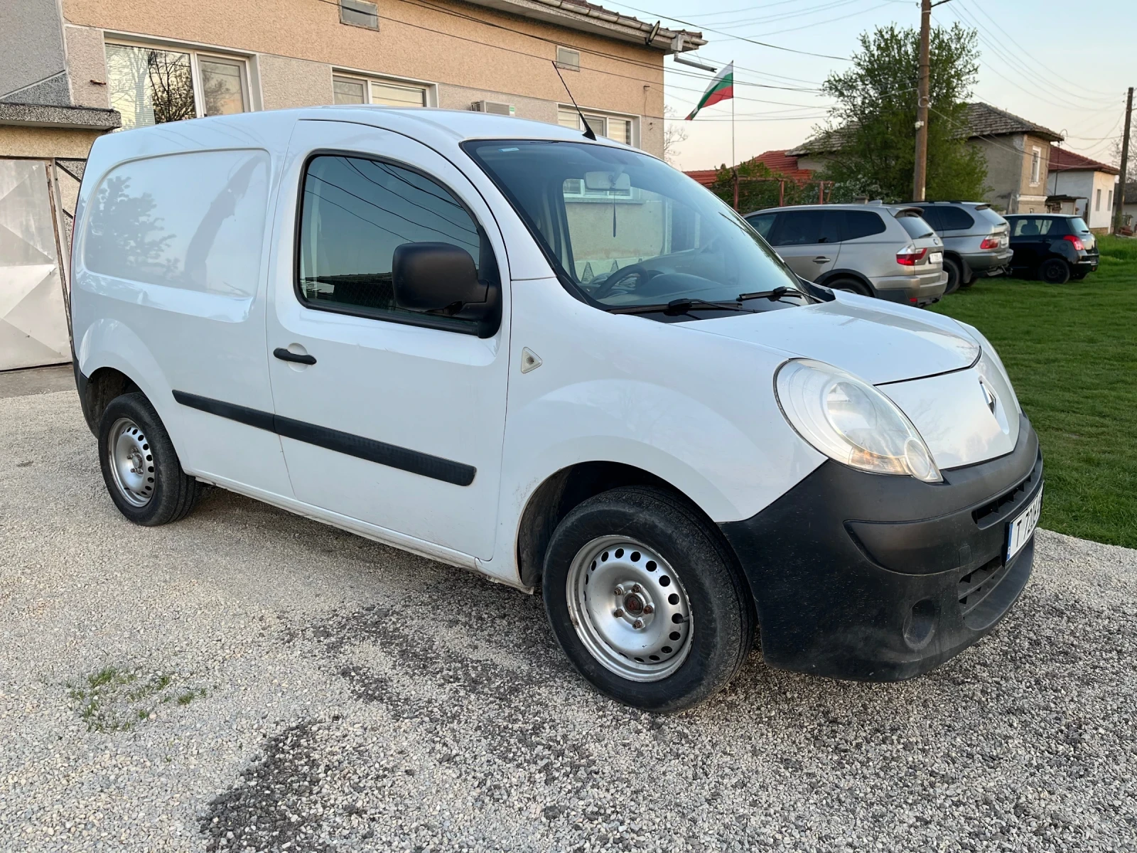 Renault Kangoo 1.5dci, снимка 6 - Автомобили и джипове - 54374567