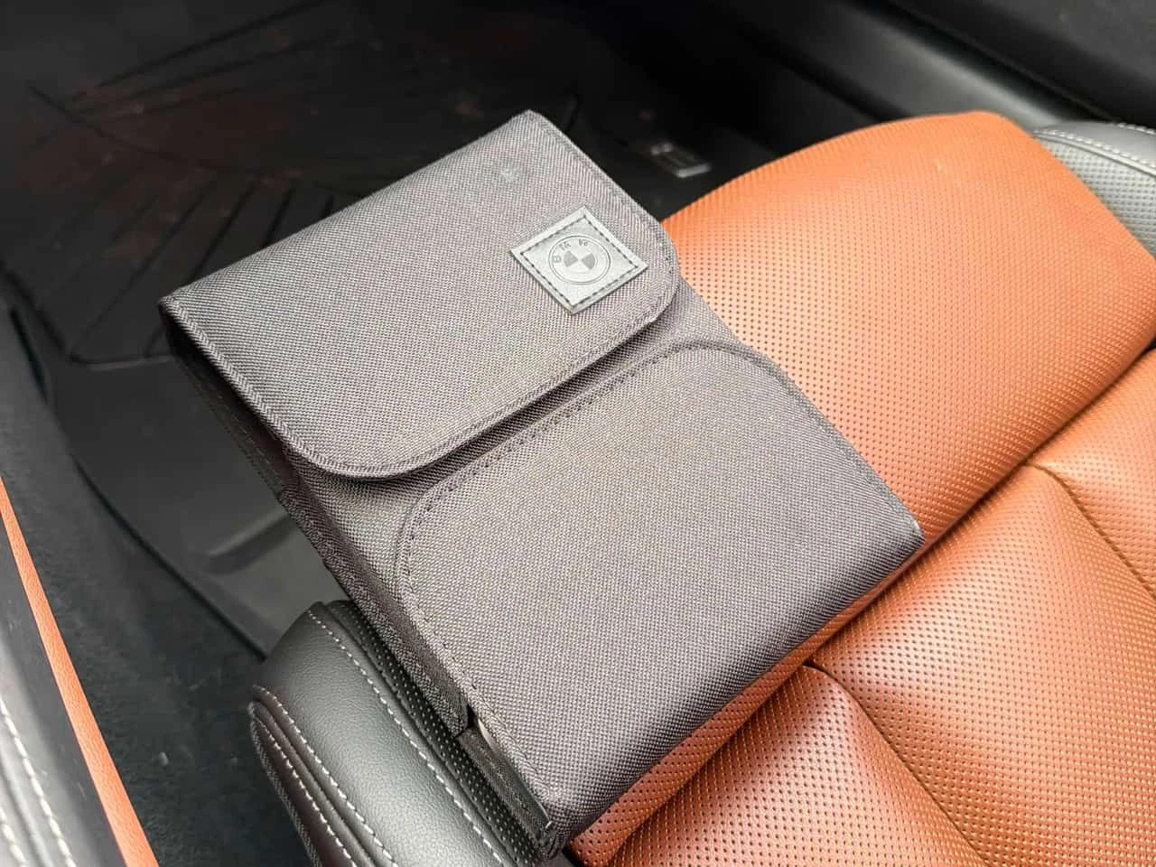 BMW 850 KEYLESS * 360 * M CARBON * LASER * SOFT-CLOSE | Mobile.bg � ����������� 13