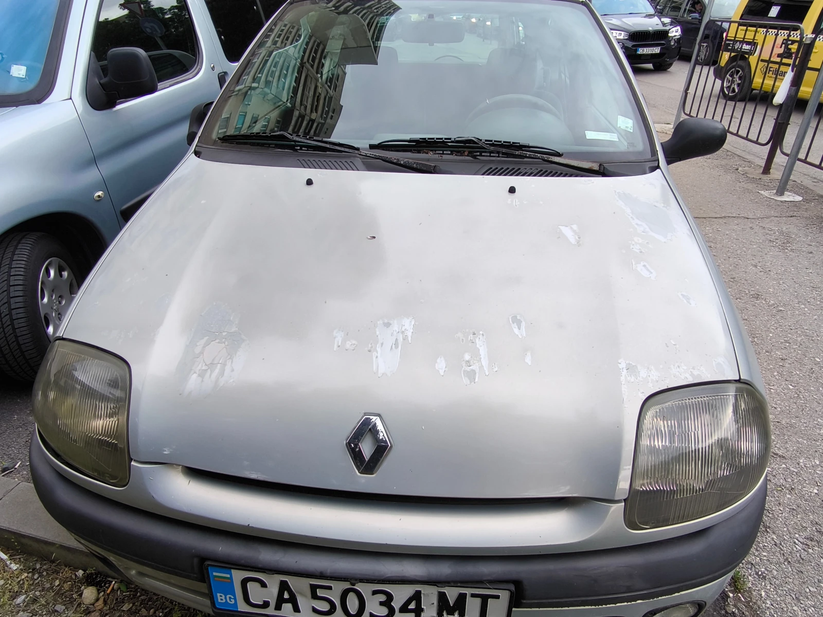 Renault Clio, снимка 3 - Автомобили и джипове - 54623207