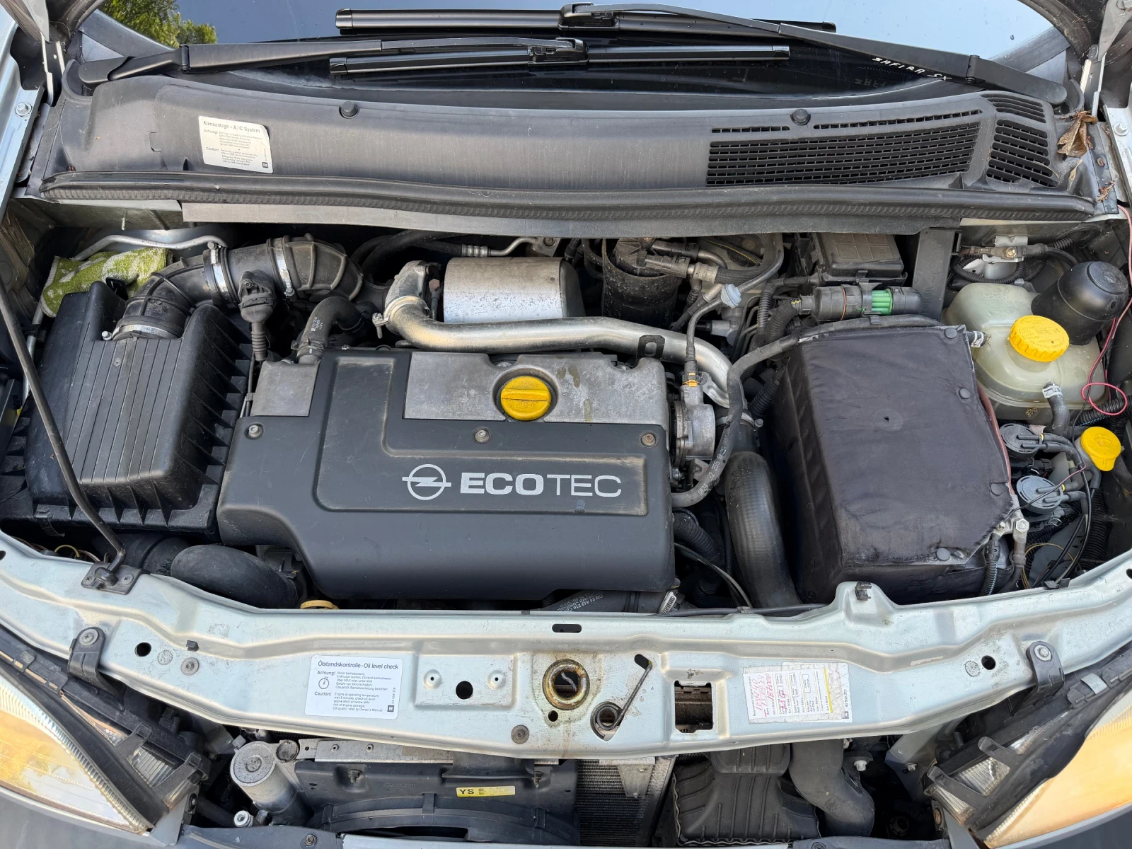Opel Zafira 2.0 DTI, снимка 11 - Автомобили и джипове - 54839248