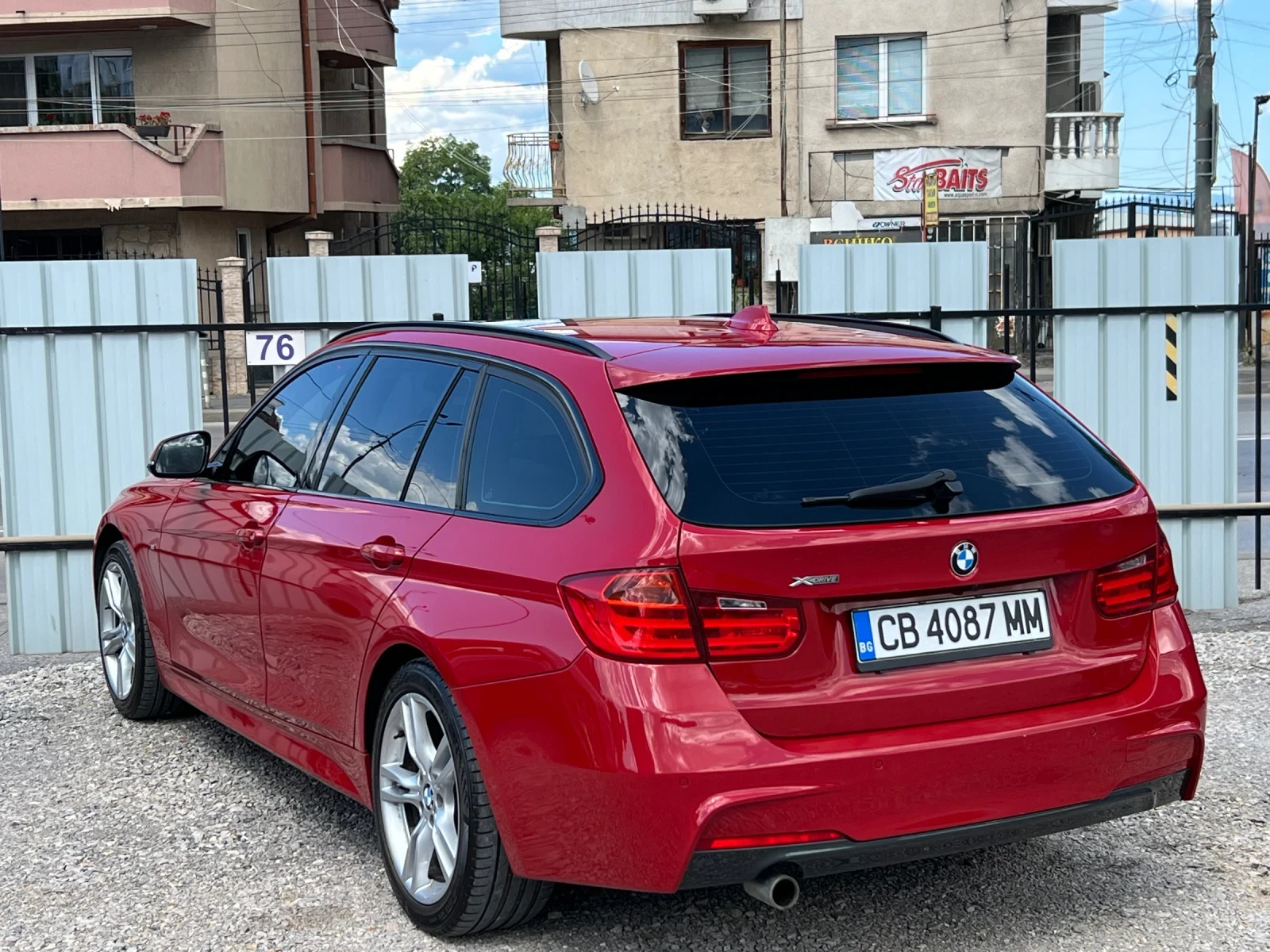 BMW 320 XD* M-PACK* NAVI* PANO* CARPLAY* БАРТЕР/ЛИЗИНГ, снимка 4 - Автомобили и джипове - 54916126