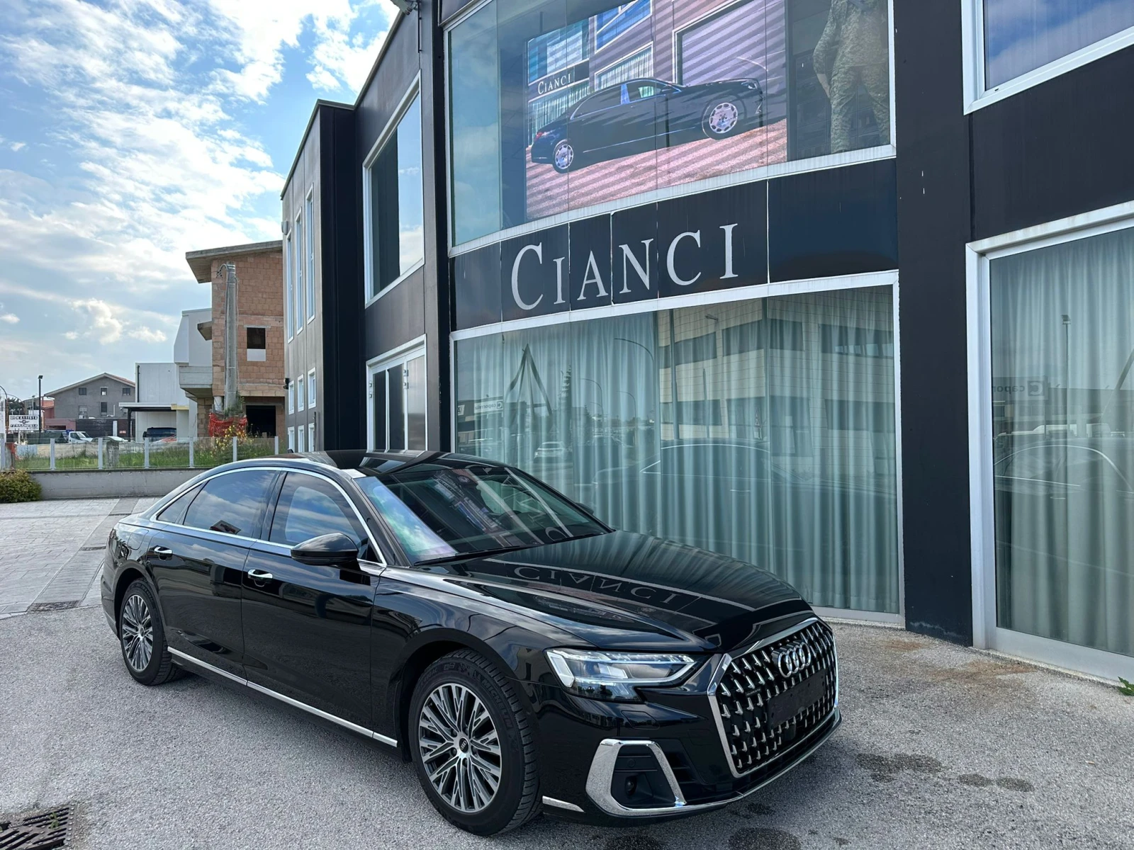 Audi A8 Брониран  VR 9