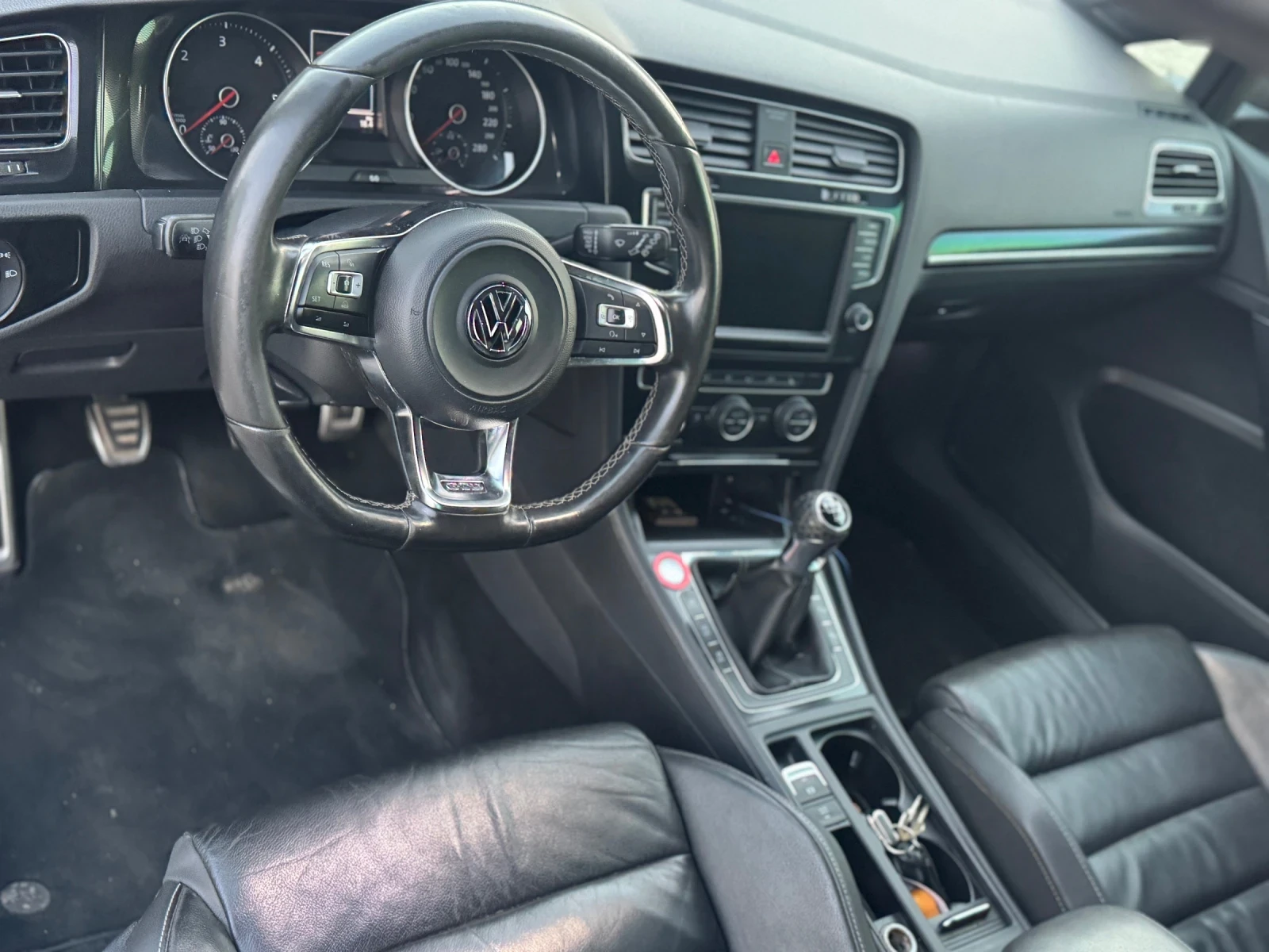 VW Golf 2.0 GTD | Mobile.bg � ����������� 12