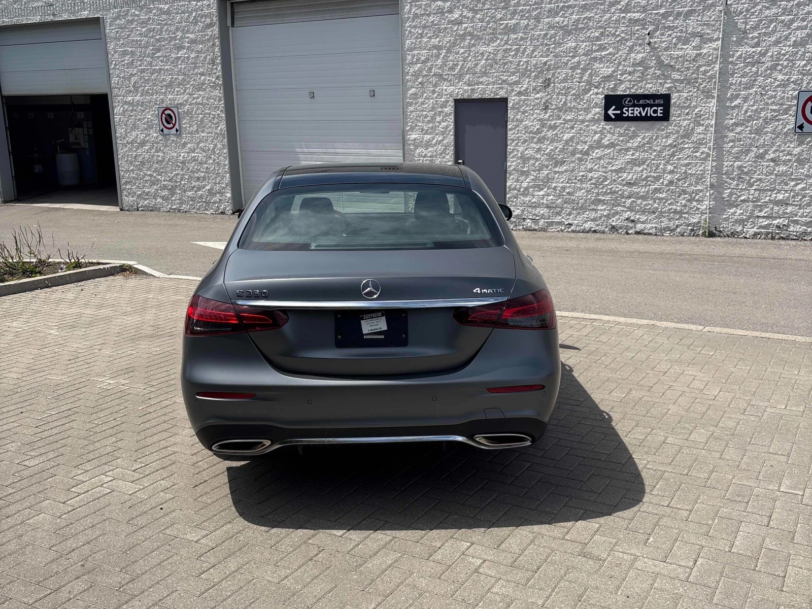 Mercedes-Benz E 350 4MATIC AMG Line, снимка 4 - Автомобили и джипове - 55145466