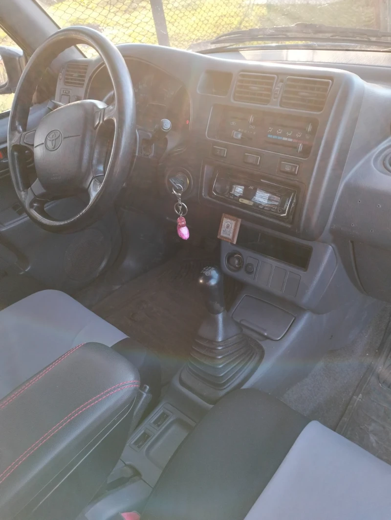 Toyota Rav4, снимка 4 - Автомобили и джипове - 49575153