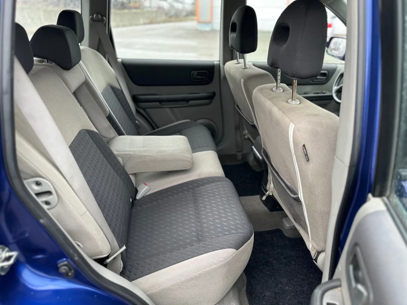 Nissan X-trail ИТАЛИЯ / 2.2D 136HP / 4X4 / 6-СКОРОСТИ, снимка 13 - Автомобили и джипове - 53285207