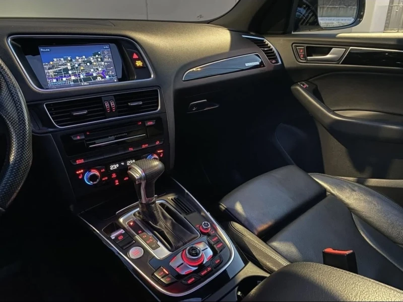 Audi Q5 119к.км/2016/3xS-line/1 собственик/Чист карфакс, снимка 8 - Автомобили и джипове - 53587193