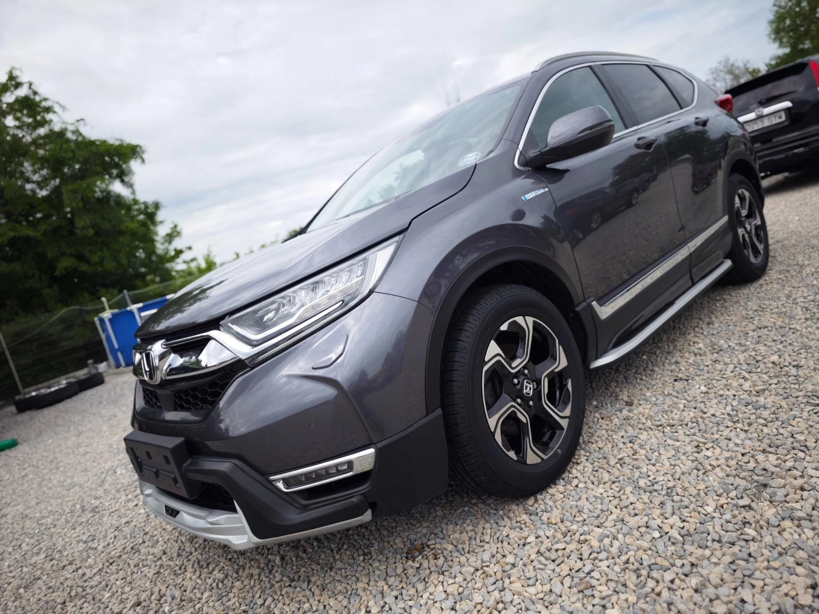 Honda Cr-v AERO/РОЛБАР/СТЕПЕНКИ/EXECUTIVE/ANDROIDAUTO/CARPLAY - изображение 3