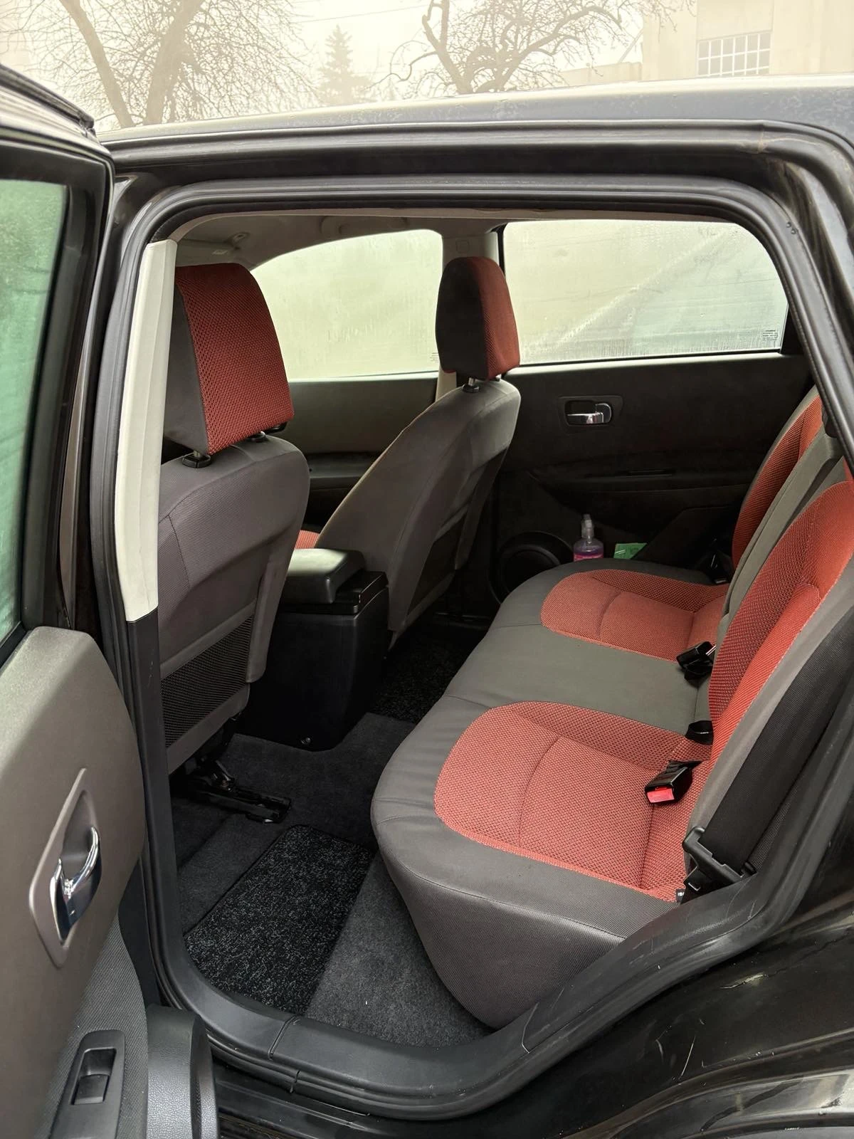 Nissan Qashqai 1.6i-ГАЗОВ ИНЖЕКЦИОН/КЛИМАТРОНИК/ЕУРО 4 - изображение 6