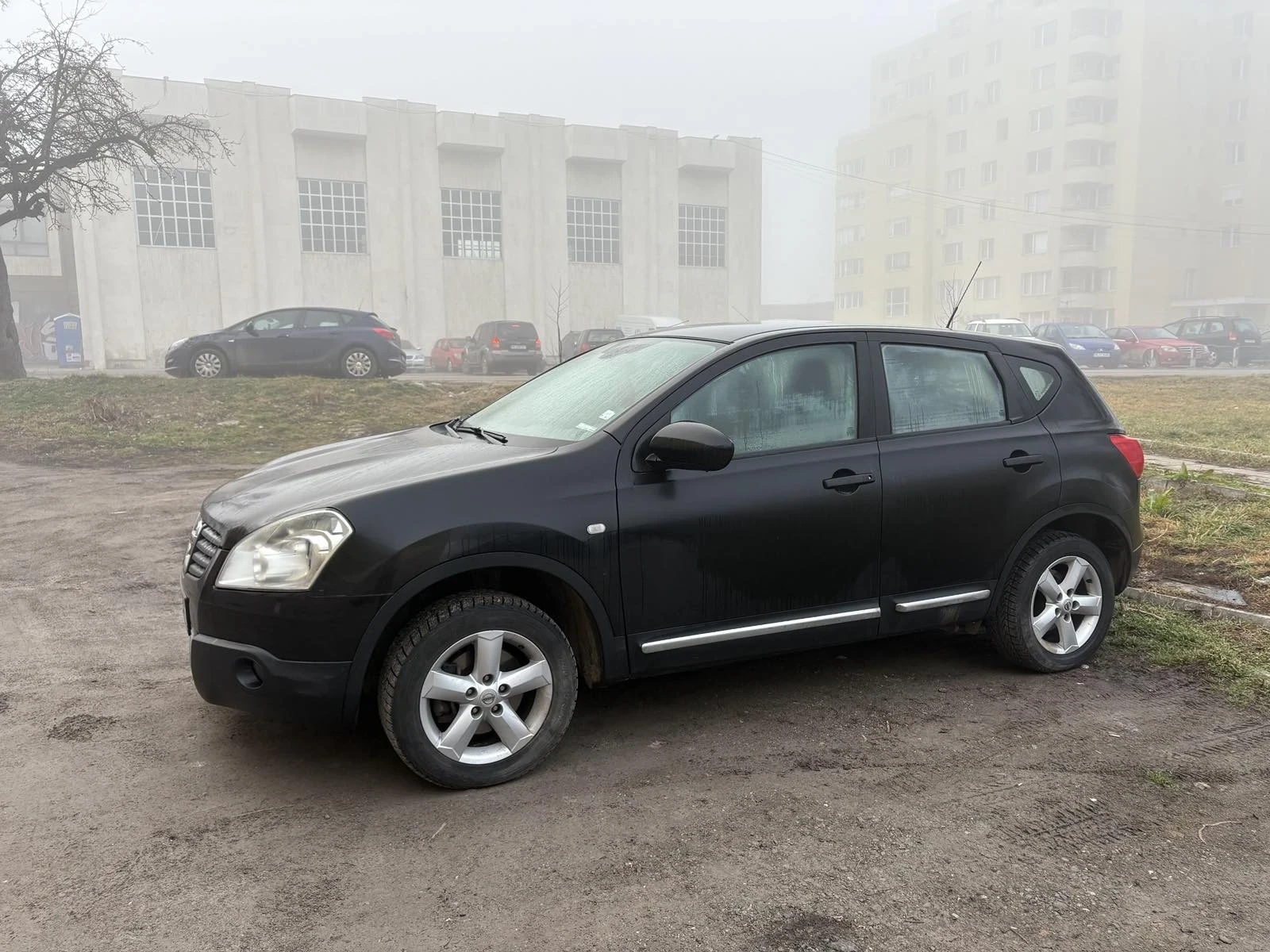 Nissan Qashqai 1.6i-ГАЗОВ ИНЖЕКЦИОН/КЛИМАТРОНИК/ЕУРО 4 - изображение 2