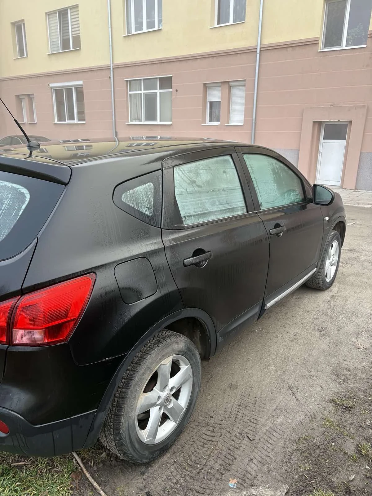Nissan Qashqai 1.6i-ГАЗОВ ИНЖЕКЦИОН/КЛИМАТРОНИК/ЕУРО 4 - изображение 5