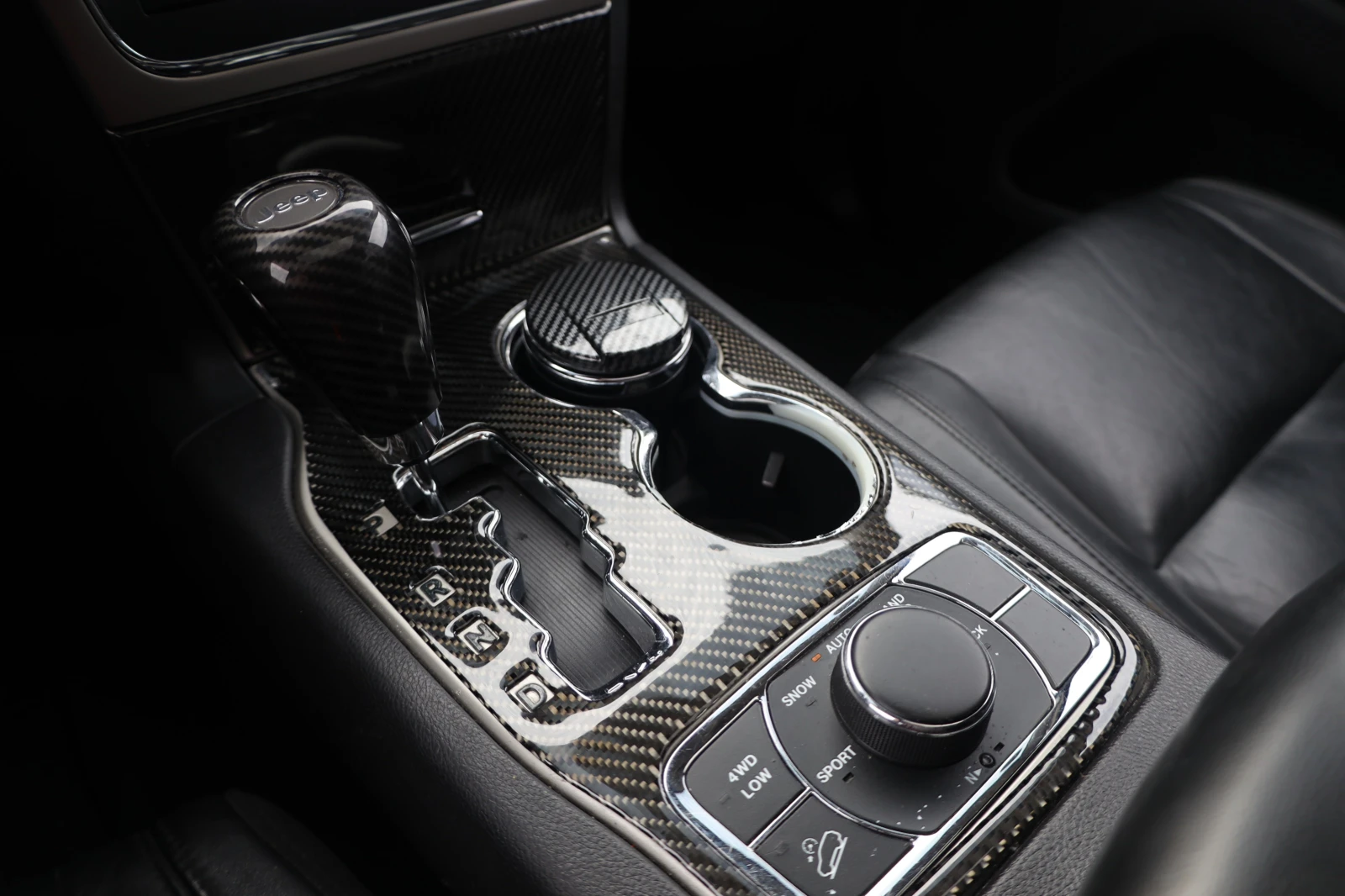 Jeep Grand cherokee 5.7i V8 4x4 LPG KAM KeyGO 4xSzH LEDER#iCarbg MY12  | Mobile.bg   13