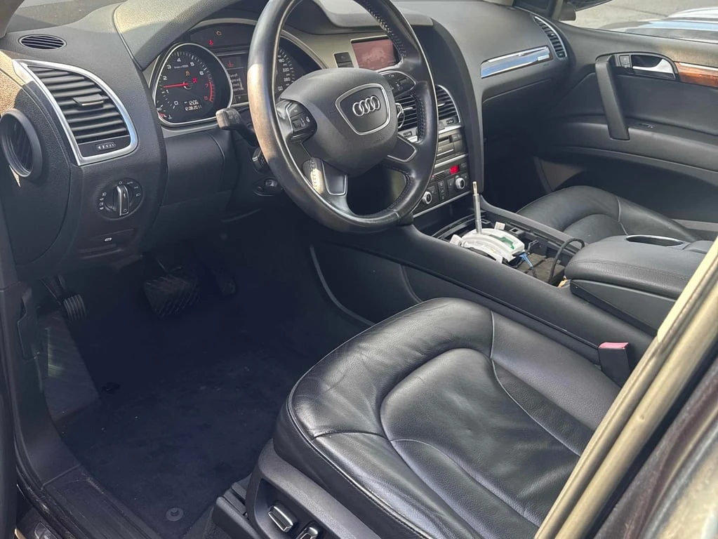 Audi Q7 * 3.0L Premium * CARFAX *    | Mobile.bg   7