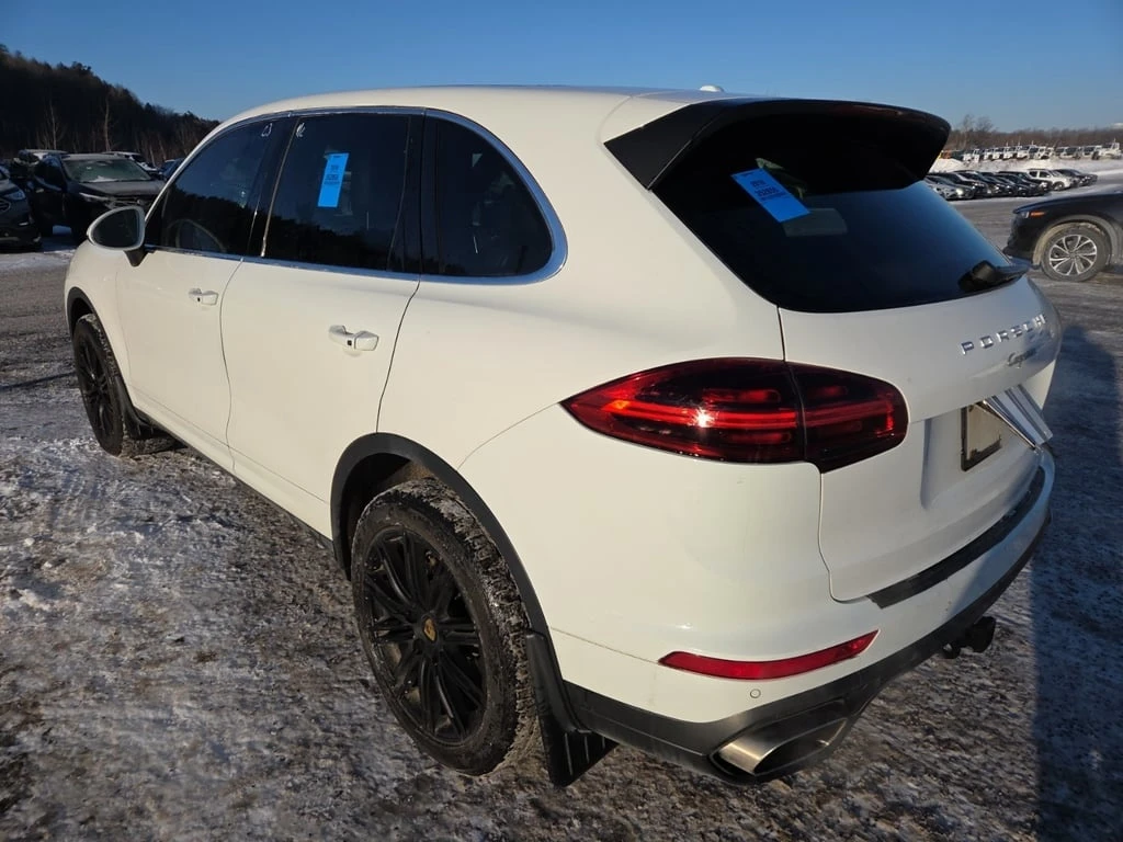 Porsche Cayenne V6 / ОБДУХВАНЕ / ПАНОРАМА / CARFAX - изображение 4
