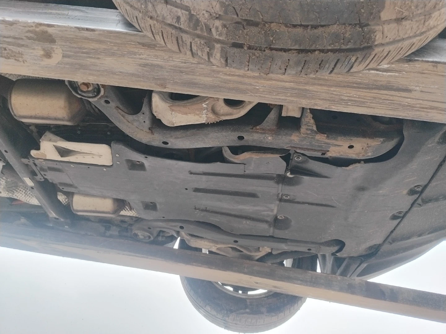 Porsche Cayenne Hybrid S, снимка 17 - Автомобили и джипове - 53970952