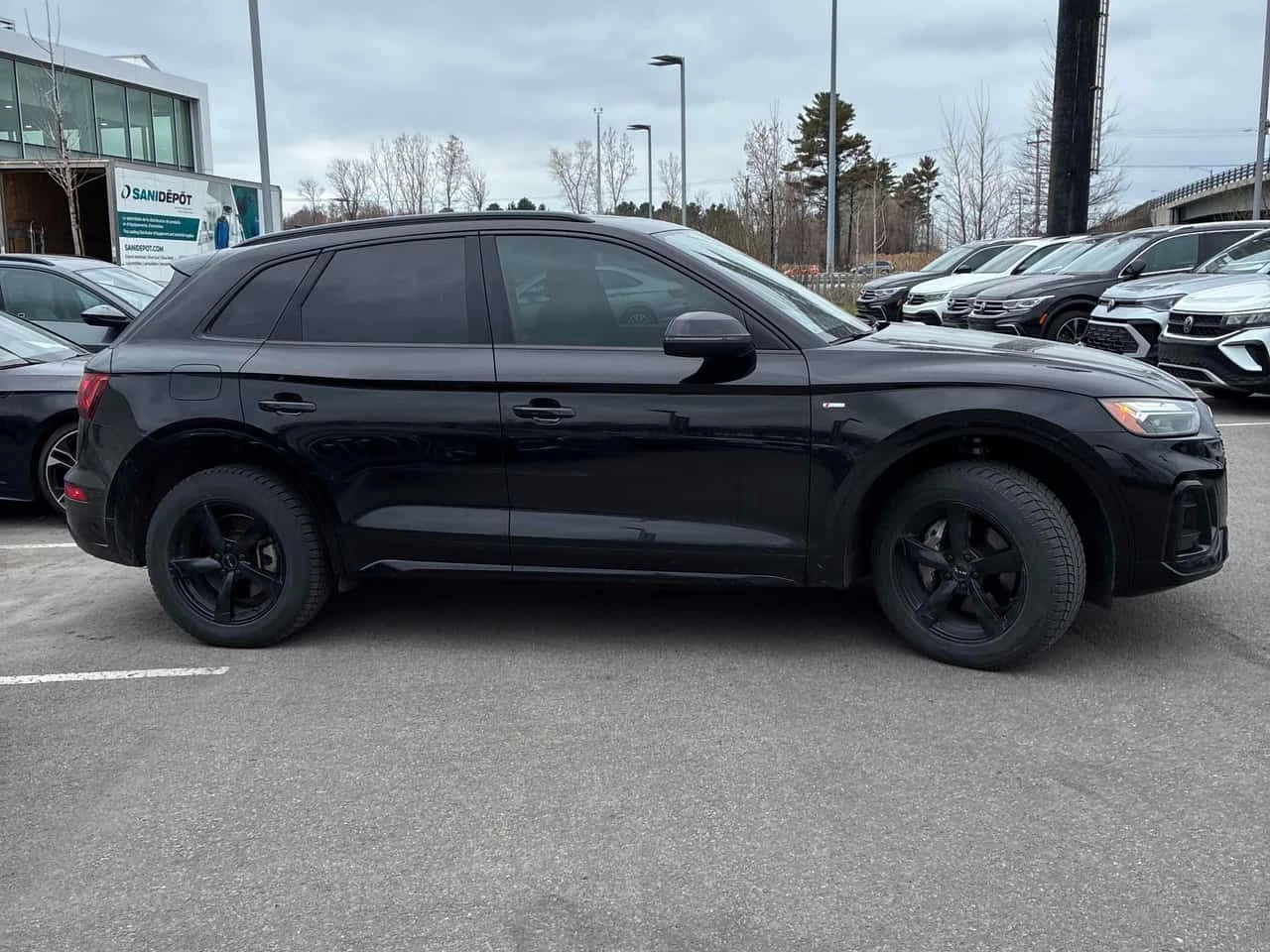 Audi Q5 Progressiv/ПАНОРАМА/ДИСТРОНИК, снимка 4 - Автомобили и джипове - 54359385