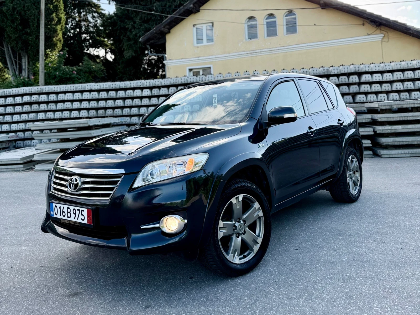 Toyota Rav4  | 2.2 | 150 hp | 4x4 | фейс | 