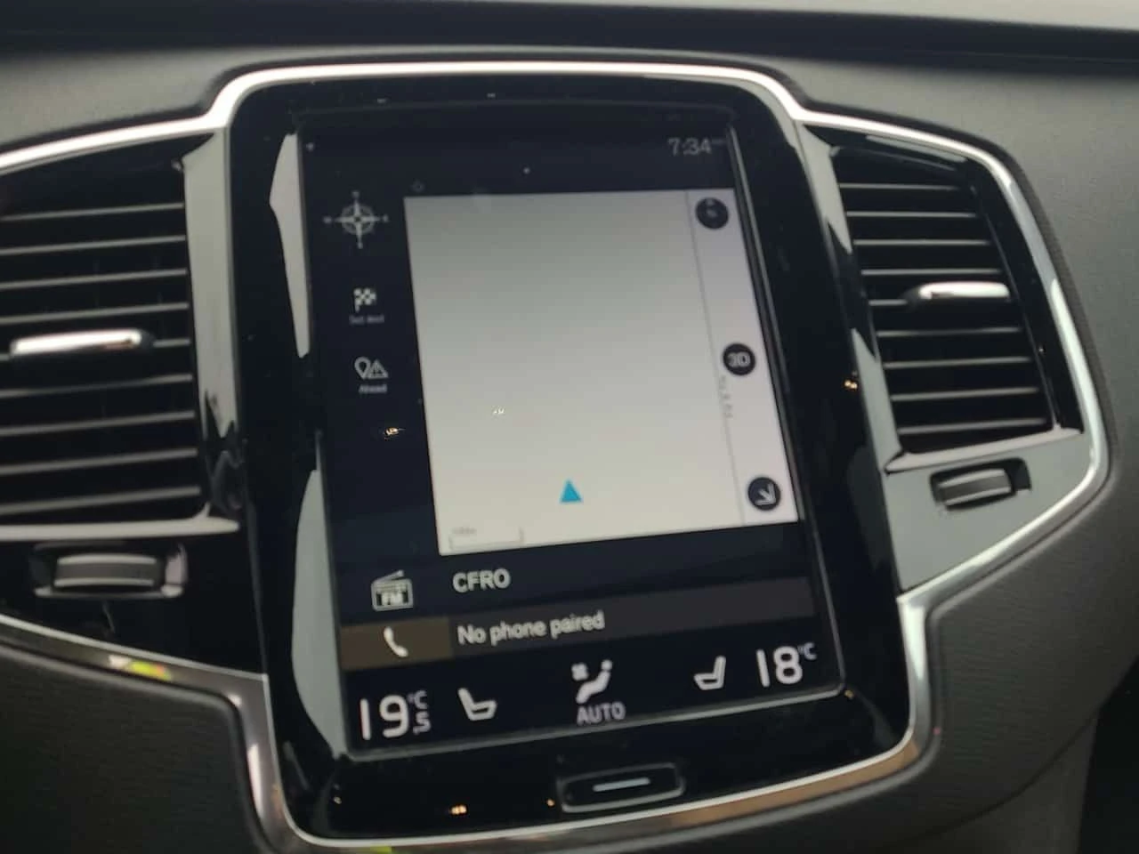 Volvo Xc90 INSCRIPTION/+ ГУМИ И ДЖАНТИ/ПАНО/ОБДУХ/ФИНАНСИРАНЕ, снимка 11 - Автомобили и джипове - 54827146