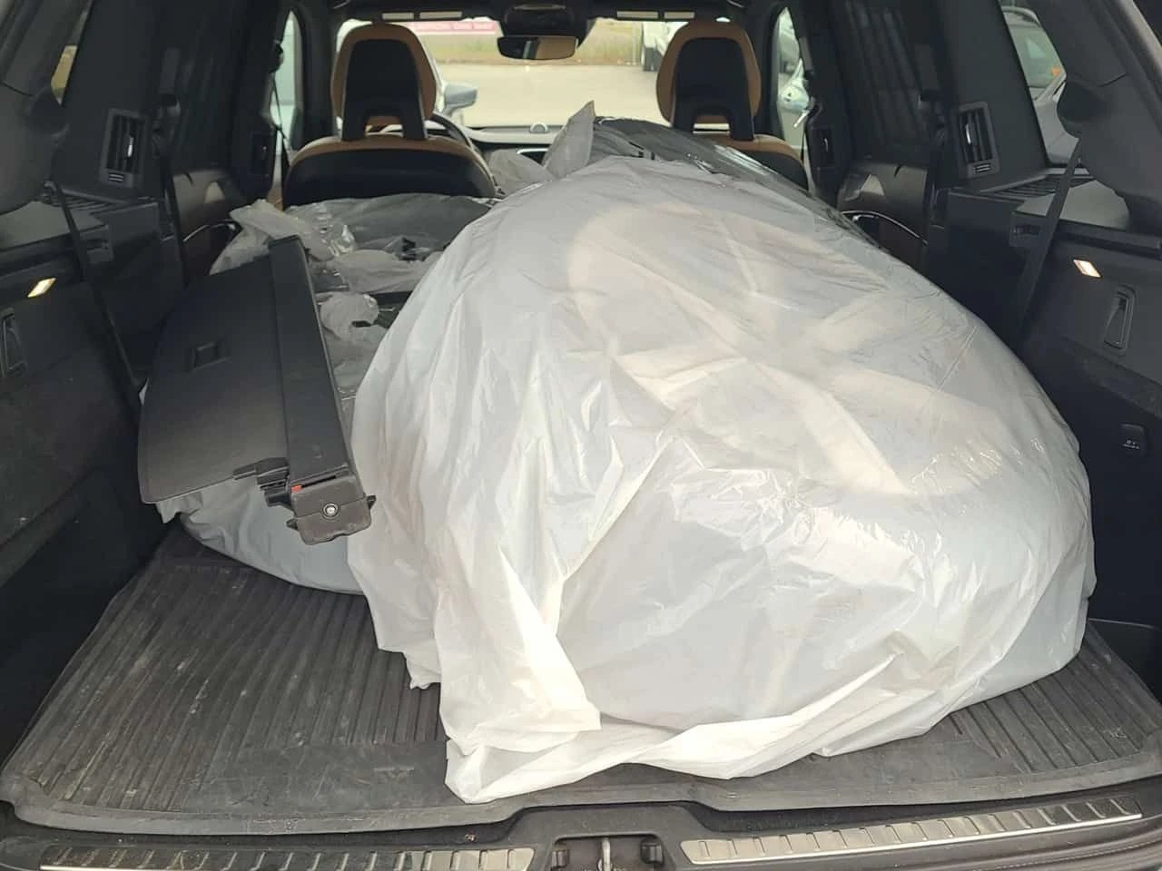 Volvo Xc90 INSCRIPTION/+ ГУМИ И ДЖАНТИ/ПАНО/ОБДУХ/ФИНАНСИРАНЕ, снимка 15 - Автомобили и джипове - 54827146