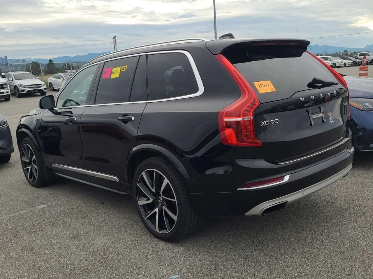 Volvo Xc90 INSCRIPTION/+ ГУМИ И ДЖАНТИ/ПАНО/ОБДУХ/ФИНАНСИРАНЕ, снимка 4 - Автомобили и джипове - 54827146
