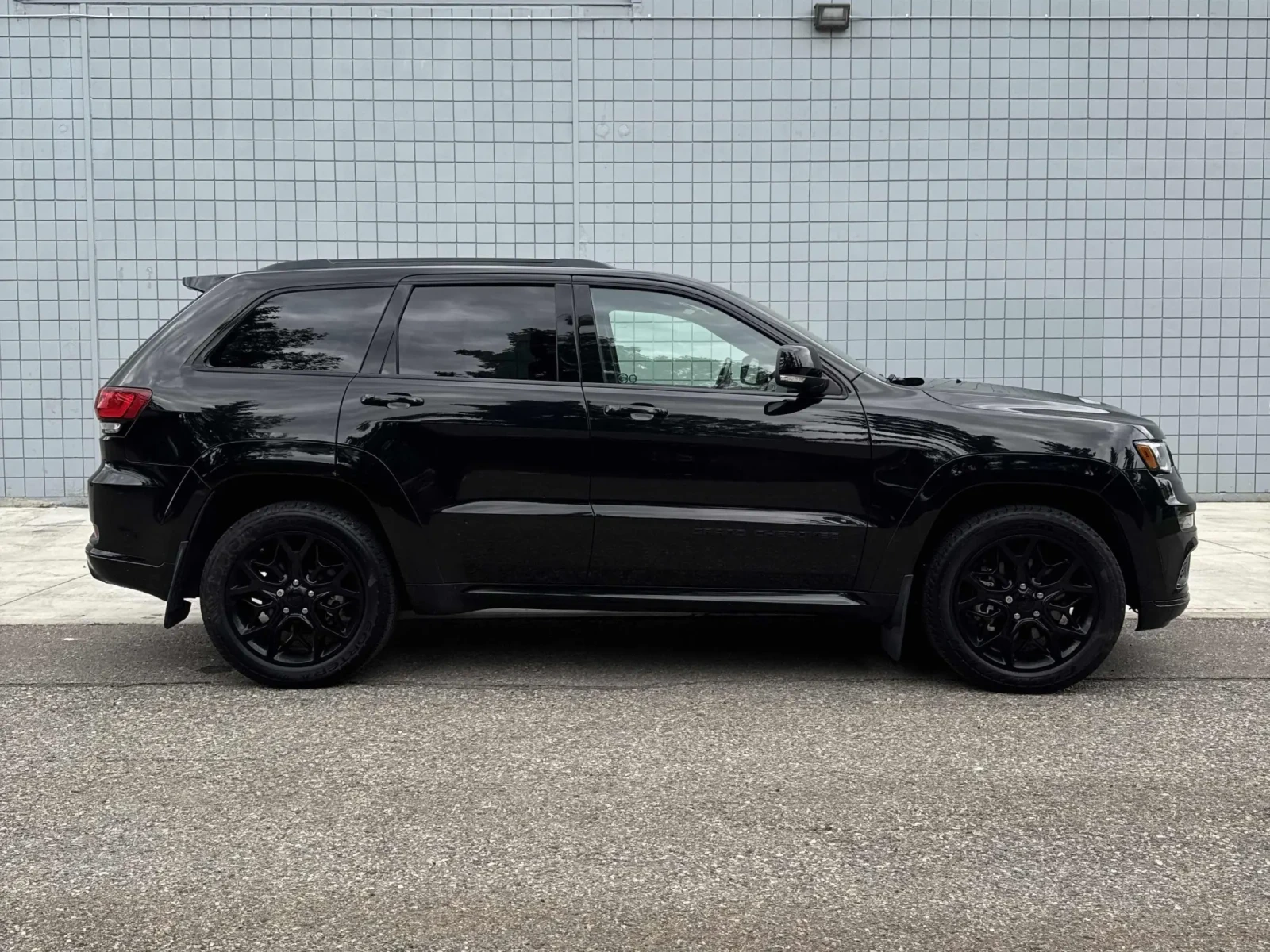 Jeep Grand cherokee Limited X * ПАНОРАМА * 2 КЛЮЧА * CARFAX, снимка 4 - Автомобили и джипове - 55089865