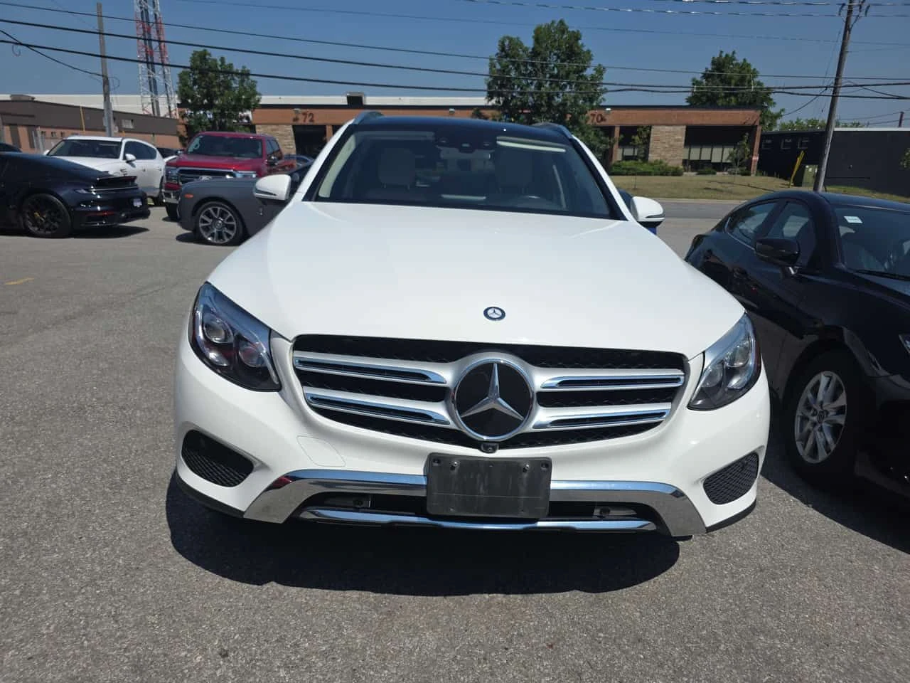 Mercedes-Benz GLC * 300 * CARFAX * ЦЕНА ДО БГ, снимка 5 - Автомобили и джипове - 55694527