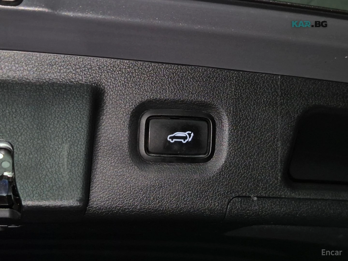 Hyundai Santa fe 2.2 DIESEL 4x4* КОЖА* ОБДУХ* НАВИ* КАМЕРА, снимка 11 - Автомобили и джипове - 55983036