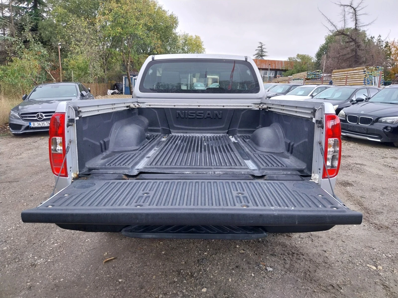 Nissan Navara 2.5 D /190кс, снимка 6 - Автомобили и джипове - 56683903