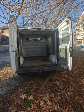 Opel Vivaro 2.0 Дизел 6 скорости , снимка 9