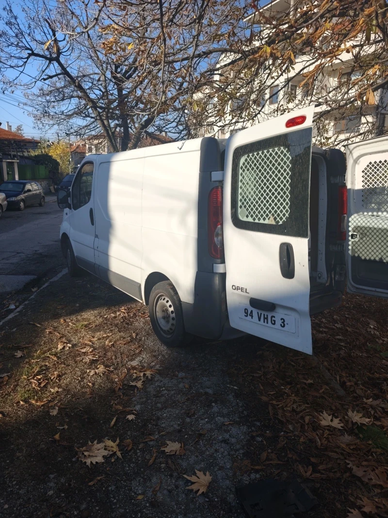 Opel Vivaro 2.0 Дизел 6 скорости , снимка 8 - Бусове и автобуси - 52921439