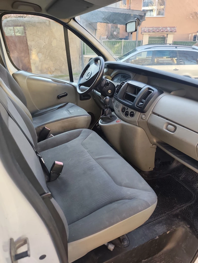 Opel Vivaro 2.0 Дизел 6 скорости , снимка 5 - Бусове и автобуси - 52921439